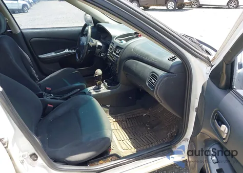 2006 Nissan Sentra 1.8S z USA, uszkodzony, nr VIN 3N1CB51D26L581005